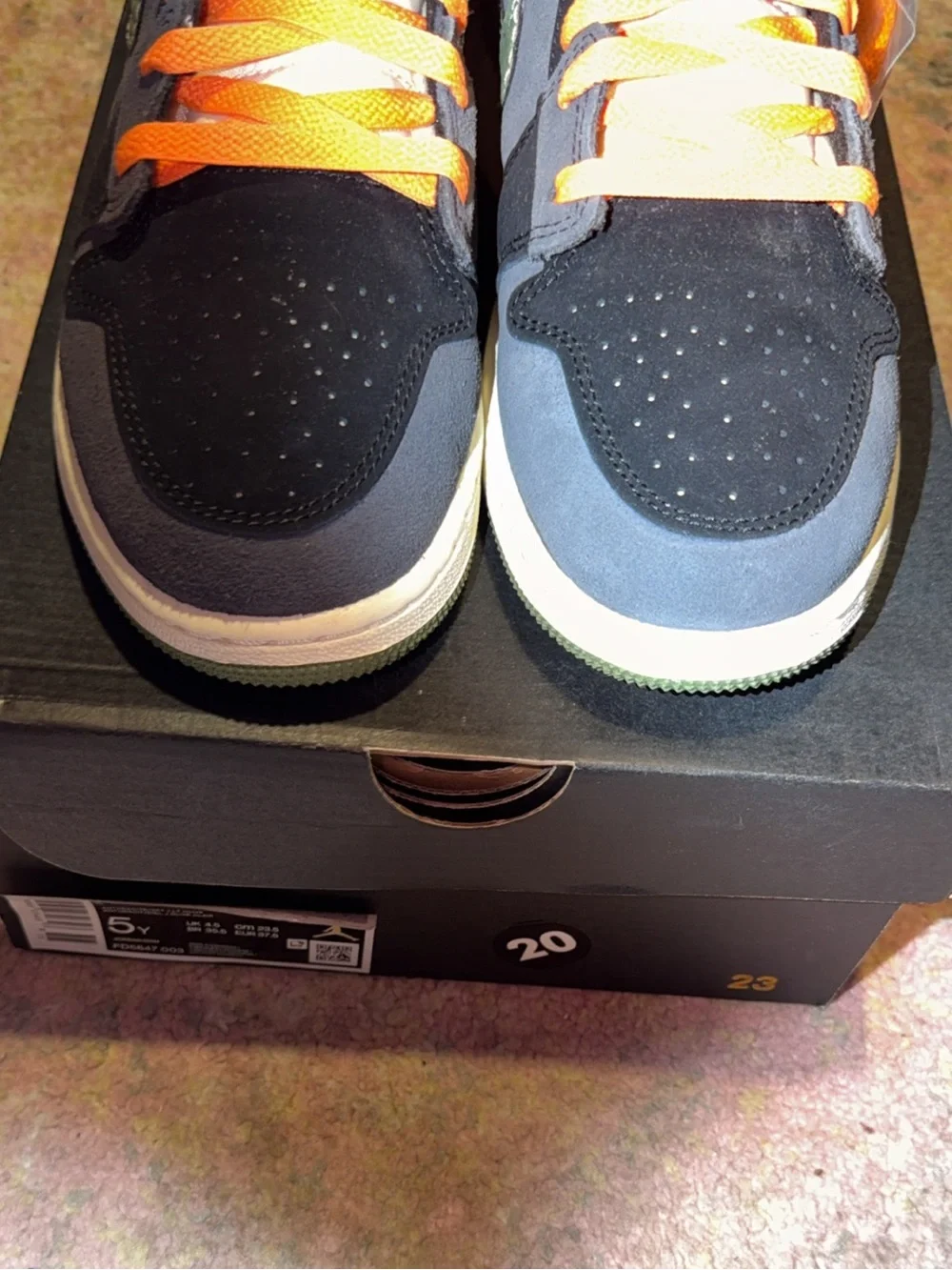 Jordan 1 Mid SE Craft Anthracite Light Olive (GS) - 5Y